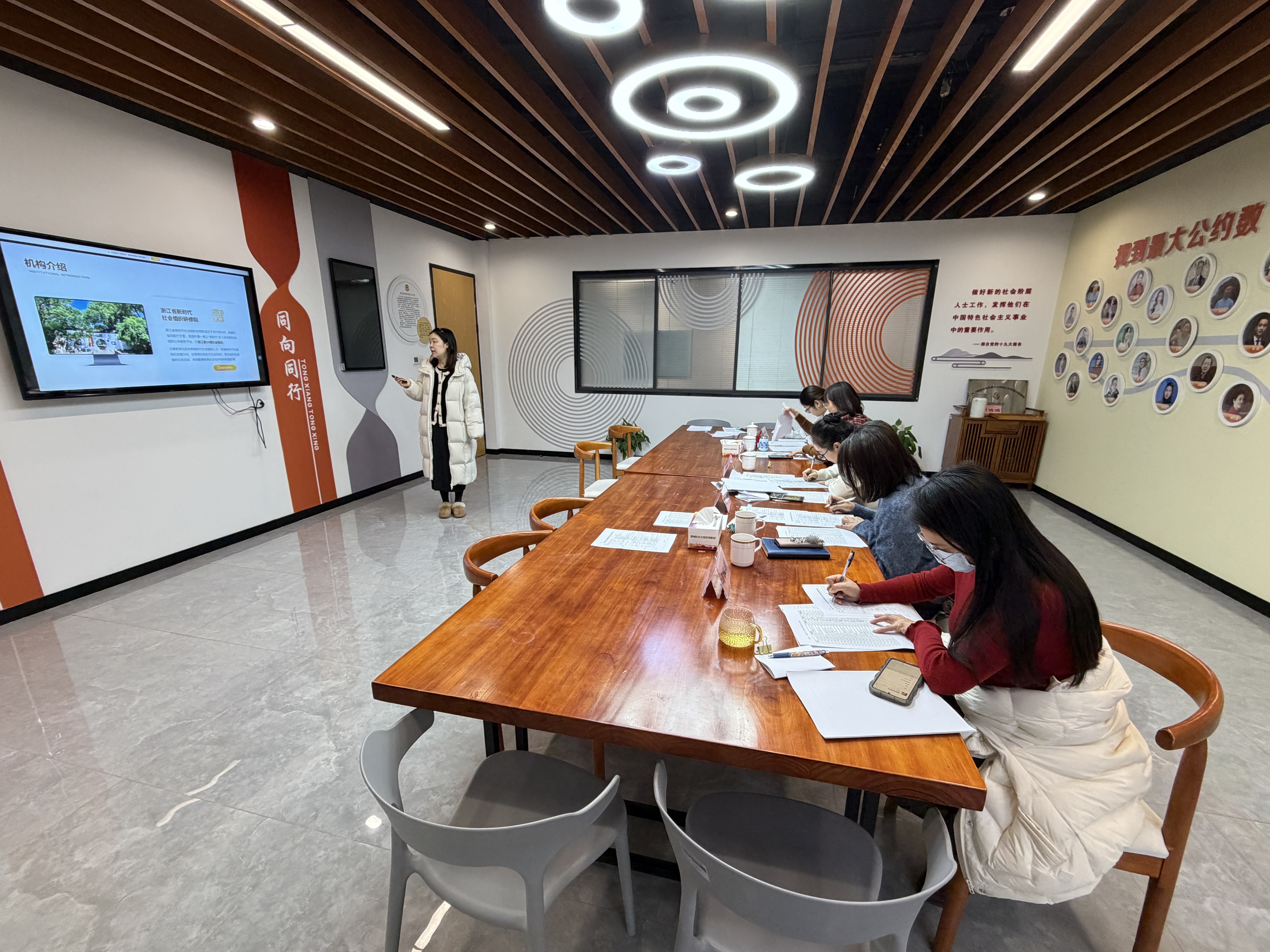 浙江省新时代社会组织研修院参加宁波（鄞州）社会组织创新园组织第五批入驻项目（组织）出园评估工作